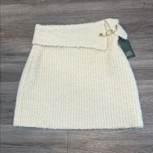 wild fable Cream Ribbed Mini Skirt with Gold Chain Accent